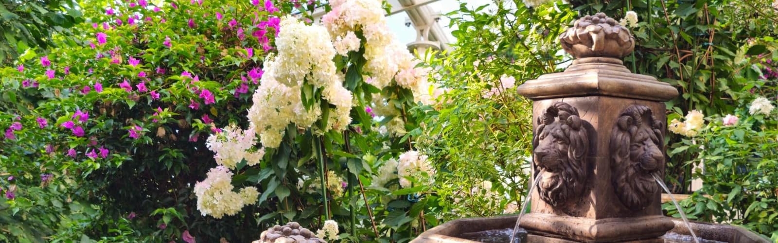 Traumgarten mit Löwenbrunnen