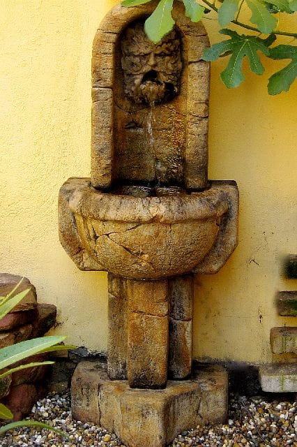 Wandbrunnen von Henri Studio BR1048