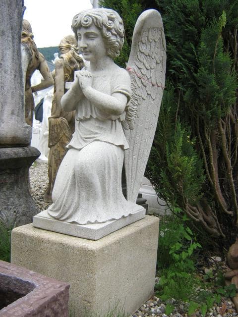 Gartenfigur Naturstein ENG017