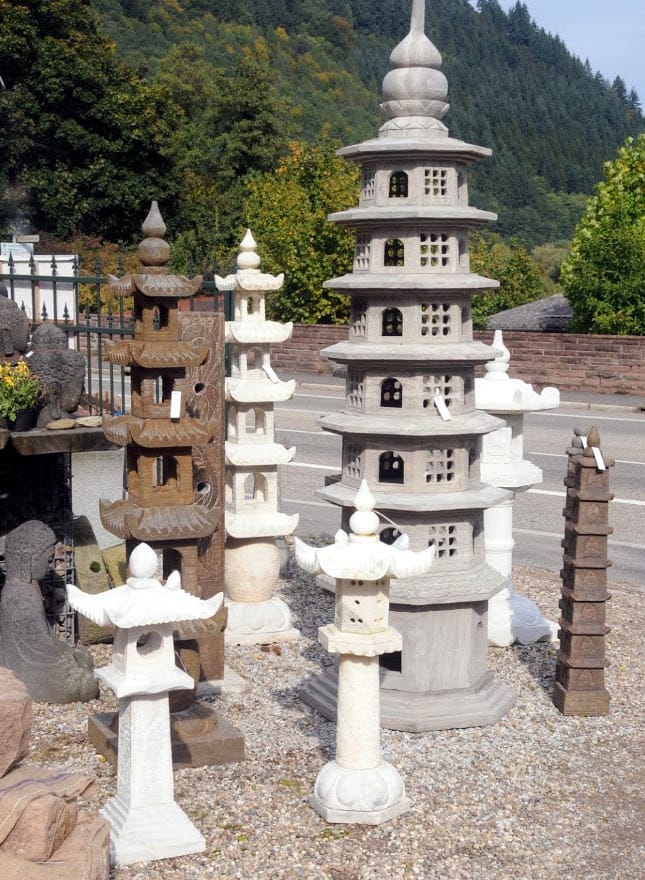 Steinpagoden Ausstellung Wenk Gartenelemente