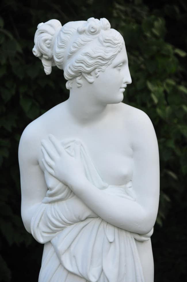 Gartenstatue Steinguss ST107