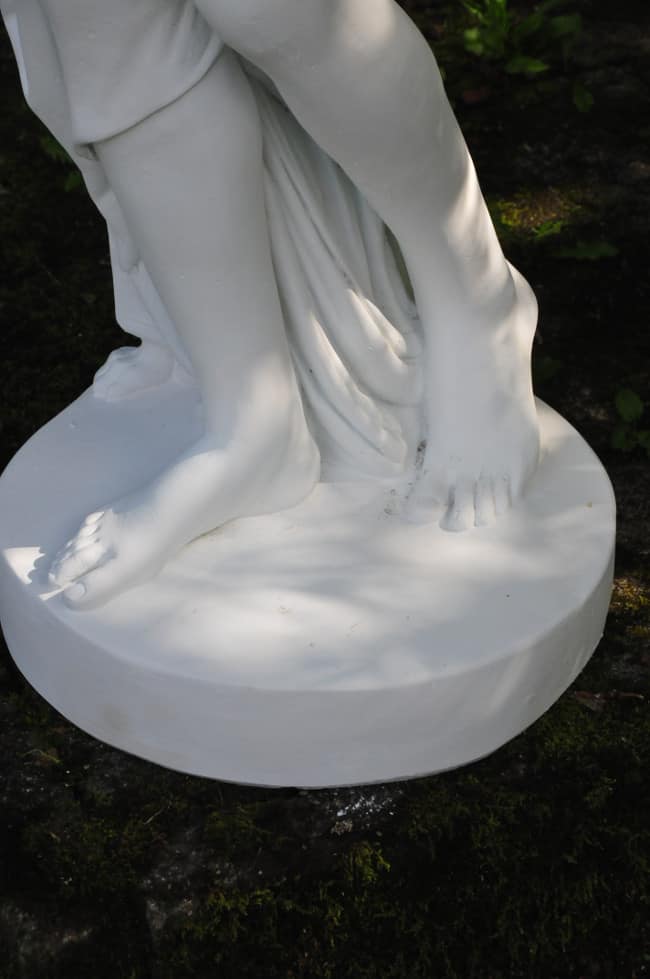 Gartenstatue Steinguss ST107