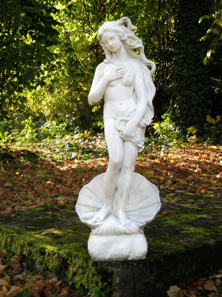 Steinstatue Venus Gartenfigur ST0341