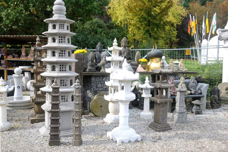 Steinpagoden Ausstellung Wenk Gartenelemente