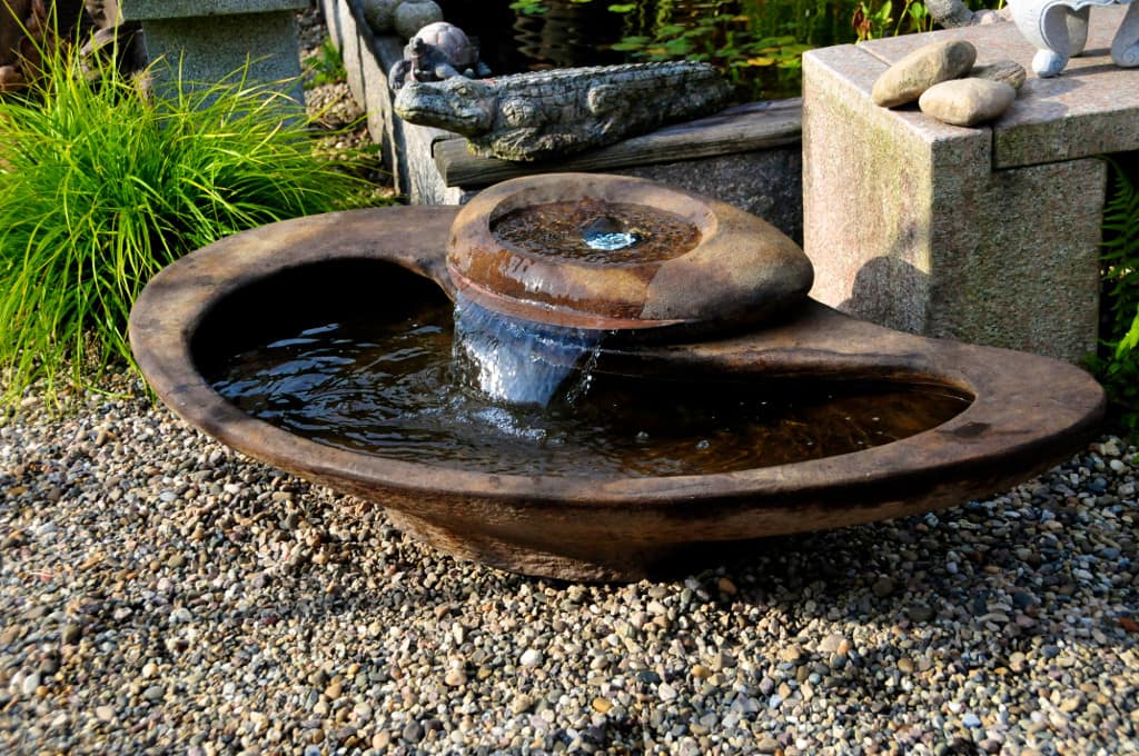 Brunnen Flussstein Henri Studio