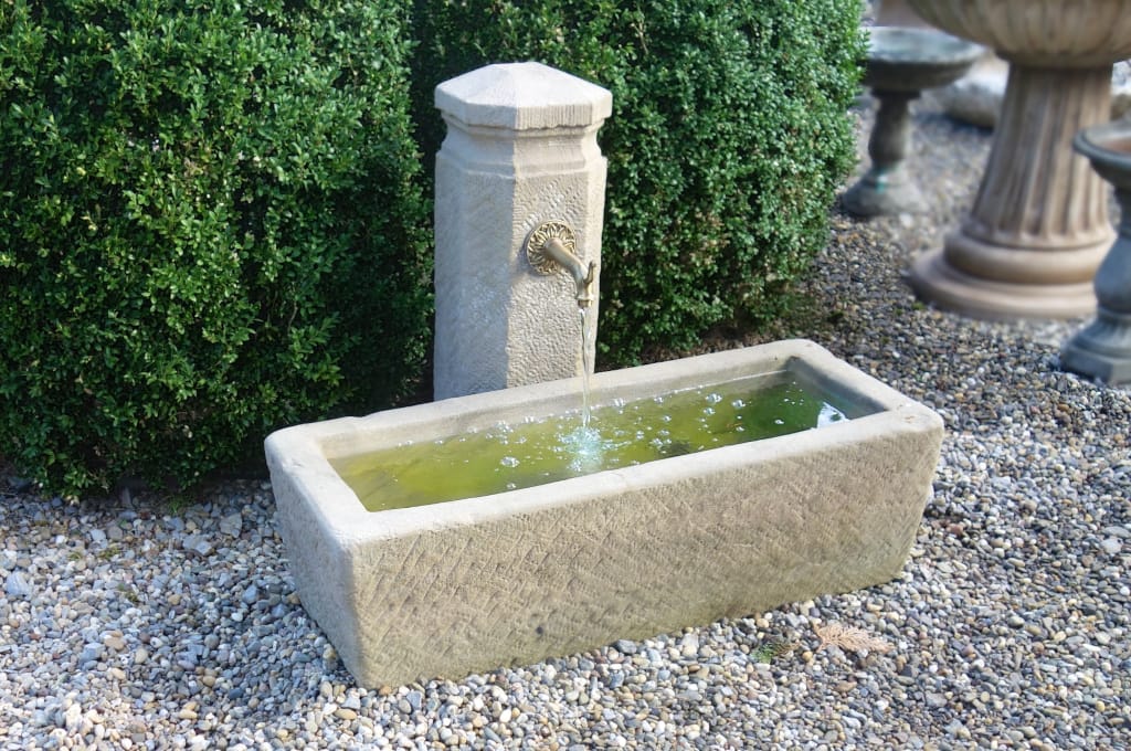 Natursteinbrunnen BR3104 Mezzola