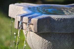 Overflowing-Cross-Fountain