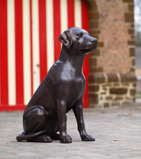 Bronzefigur Labrador Hund RW678